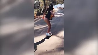 Regular skateboarding girlfriend