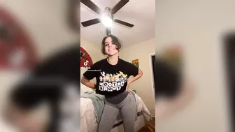 Those leggings are a gift from god #2