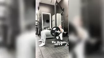 @thickfitsteph with the wagon. #2