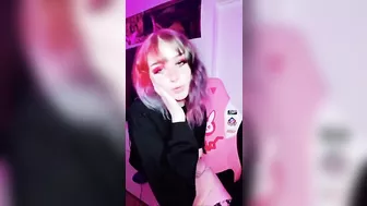 Cutelilkitten showing off #2