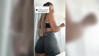 Love when she shakes that ass #2