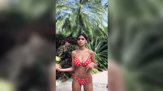 Mia Khalifa look alike #3