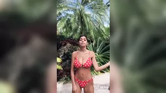 Mia Khalifa look alike #4