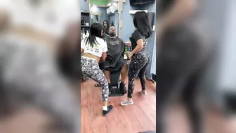 Barbershop Twerking