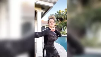 Bouncy ass honkers shes got there #2