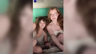 feet flash #2