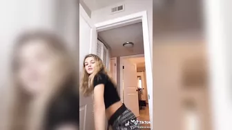 @alexarapp being sexy for 2 minutes #4