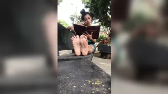 @luna._.0202 send latina feet pics in dm♥️♥️ #2