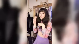 Smol kitty lick ♥️♥️♥️♥️ #4