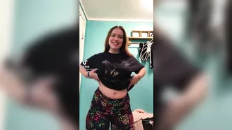 We love a teen pawg in shorts #3
