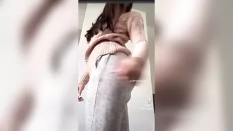 Is it the leggings or something else that make people turn their head? #3