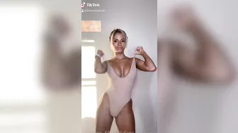 Love those tits ????