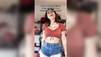 Sofia Gomez, dancing in crop top #3