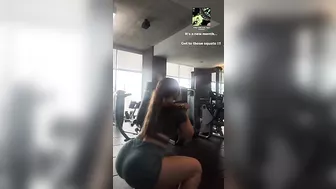 TikTok: @auttierheyn ♥️♥️♥️♥️ She always hittin legs! #2