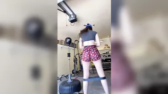 TikTok: emma_ny2 - Age: 20 - ????????