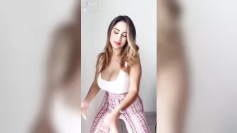 Tiktok dancing #2