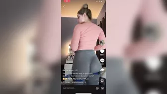 Gah damn that booty is fat #2