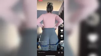 Gah damn that booty is fat #4