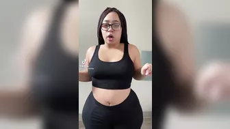 Thick ass hoe clapping ????????????????