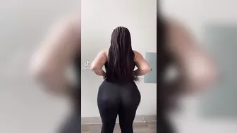 Thick ass hoe clapping ♥️♥️♥️♥️♥️♥️♥️♥️ #4