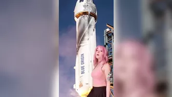 She want to lick a millionaire rocket #4