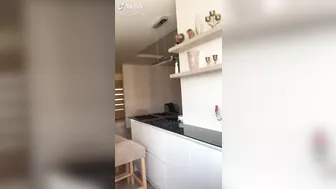 The bouncy bouncy