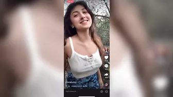 I bet she’d do a pretty good JOI #2