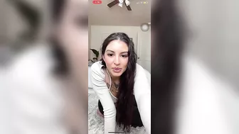 aaliyaivyy live  Pt 6 #3