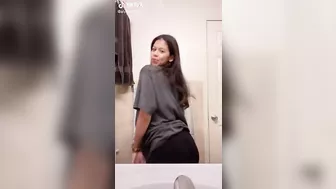 Sexy Latina shaking that ♥️♥️ #3