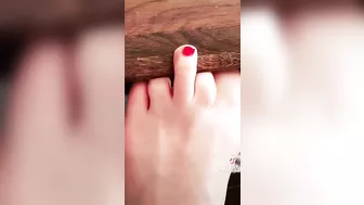 Kayleysbaby middle toe #3