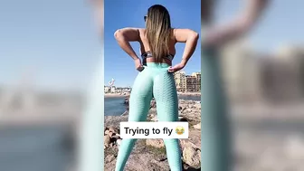 The yoga pants are at it again. #2