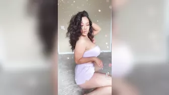 Thick Asian girl twerking that ♥️♥️ #3