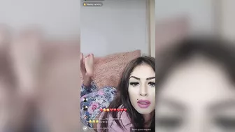TikTok lives going crazy rn #2