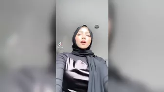Hijabi Wildin #2