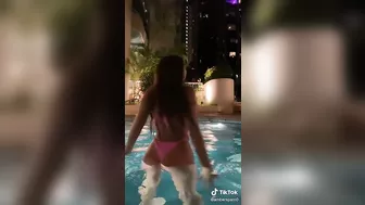 Huge tits and huge ass #4