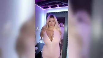 jiggly tits #2