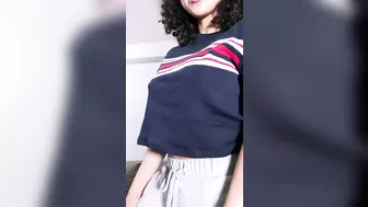 Big Tits Camgirl Boob Drop