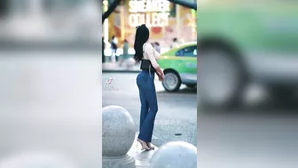 Hailing taxi #3