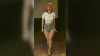 pink hair dance #2