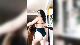 PAWG shaking ass with one leg up