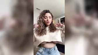 Sweater Crop Top ♥️♥️ #2