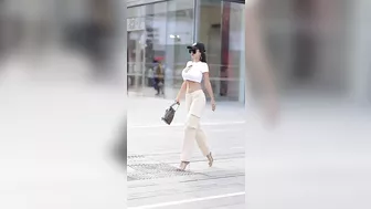 the china version of tiktok. Doyin Daoyin Doayin. I don't know how to spell it #2