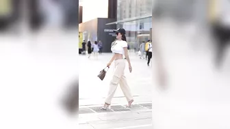 the china version of tiktok. Doyin Daoyin Doayin. I don't know how to spell it #4