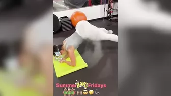 Girls do stuff like this at the gym and get mad when you stare ????