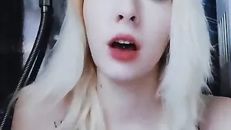 4 minutes of TikTok thots begging for facials #4