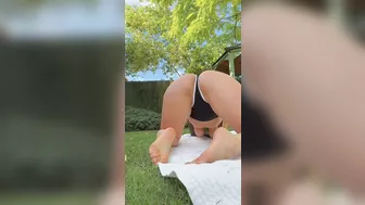 @oliviafyoga underboobs bend over erotic yoga #4