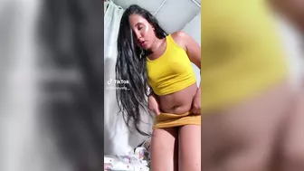 @tifannyofg__ Tifanny Gutierrez Gstring twerking mini skirt asshole oops