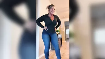 MOMMA GOTTA FATTY #2