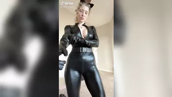 New Catwoman reboot #2