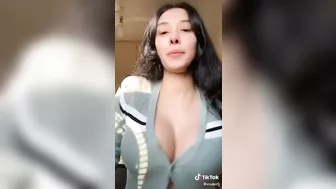 Extra bouncy perky titties #3